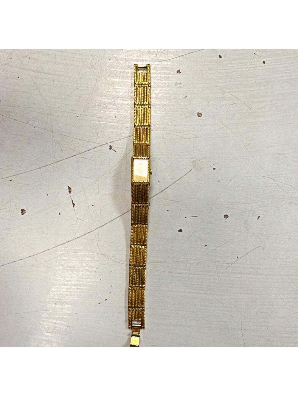 Vintage Seiko 2E20-0450R Gold Tone Quartz Dress Watch Japan WORKING